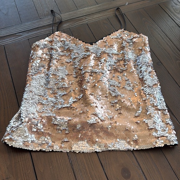 1. STATE Womens Silver Sequined Spaghetti Strap V Neck Top S - Picture 3 of 4